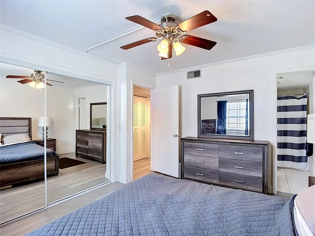 4611 W North B Street Tampa FL 33609