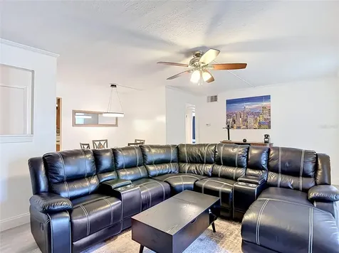 4611 W North B Street Tampa FL 33609