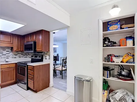 4611 W North B Street Tampa FL 33609