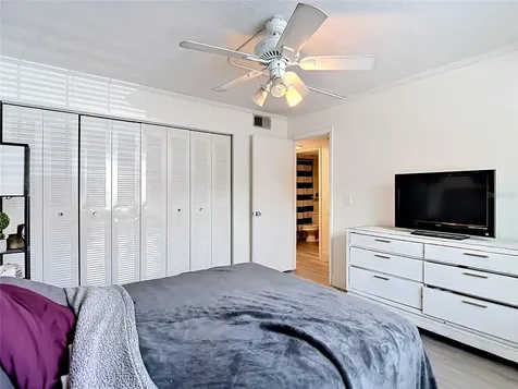 4611 W North B Street Tampa FL 33609