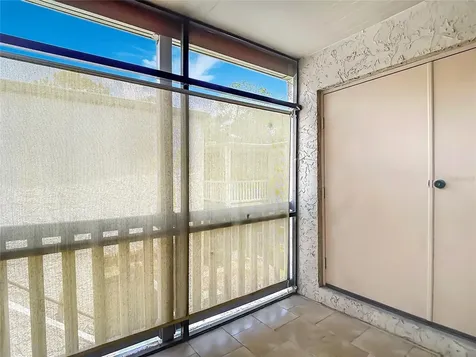 4611 W North B Street Tampa FL 33609
