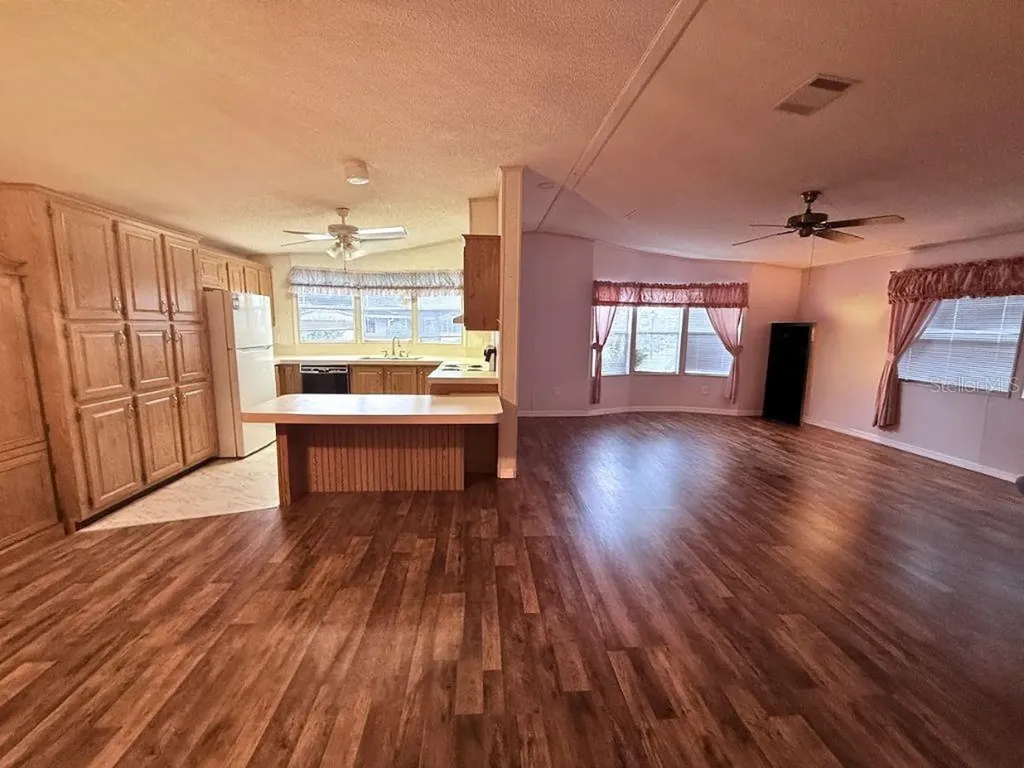 220 Ellsworth Drive Kissimmee FL 34758