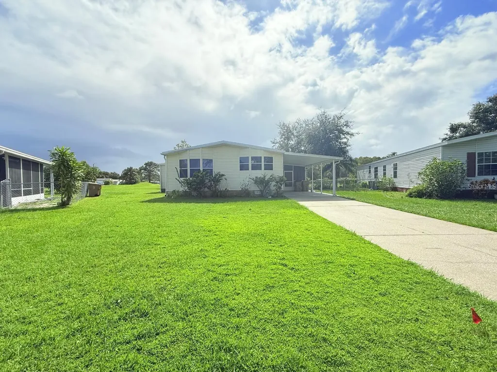 220 Ellsworth Drive Kissimmee FL 34758