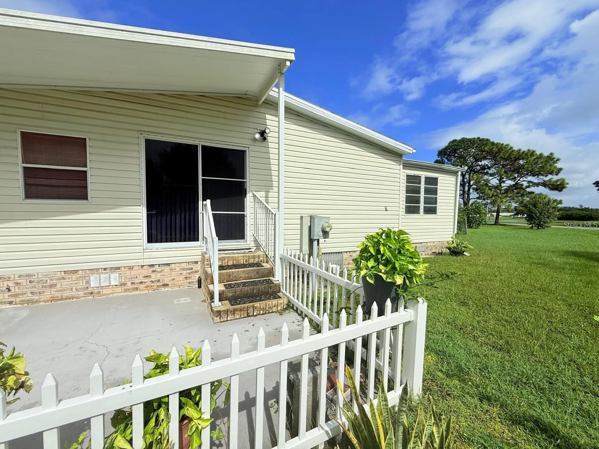 220 Ellsworth Drive Kissimmee FL 34758
