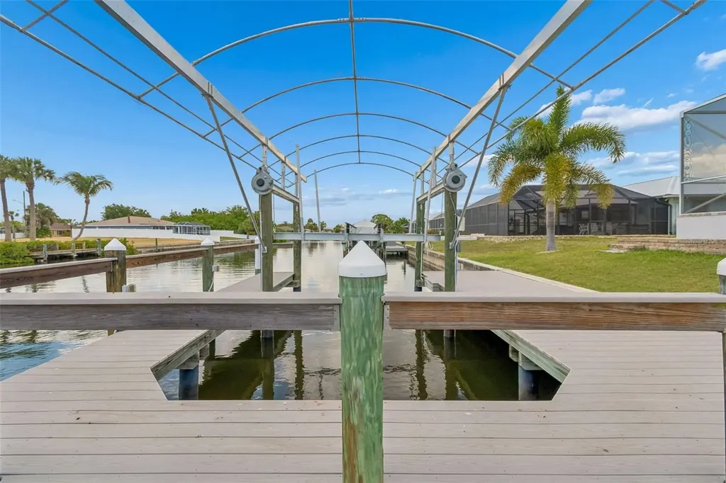 4462 Ewing Circle Port Charlotte FL 33948