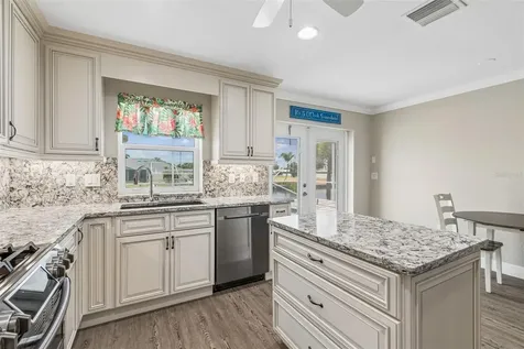 4462 Ewing Circle Port Charlotte FL 33948