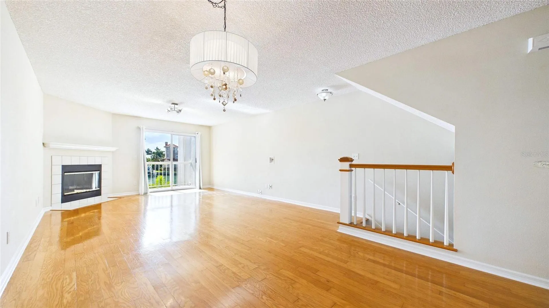 323 Madeira Circle St Petersburg FL 33715