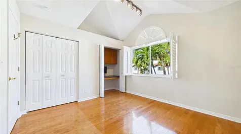 323 Madeira Circle St Petersburg FL 33715