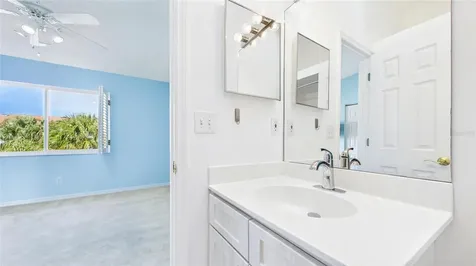 323 Madeira Circle St Petersburg FL 33715