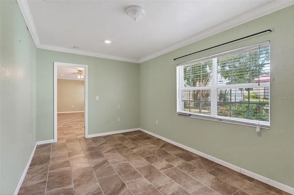 540 W Columbia Street Lake Alfred FL 33850