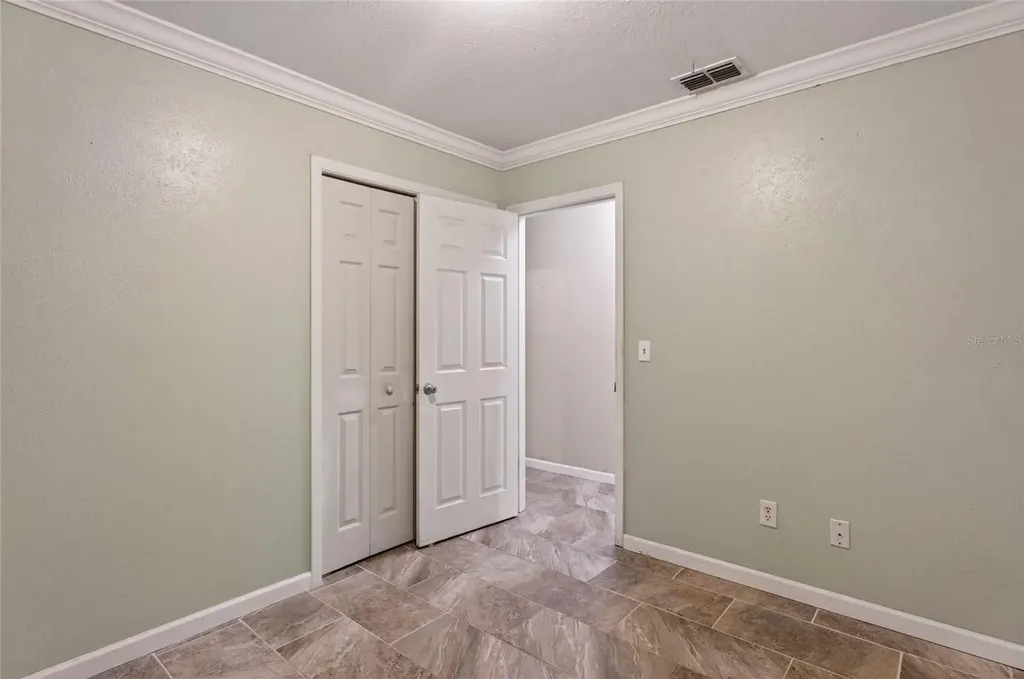 540 W Columbia Street Lake Alfred FL 33850