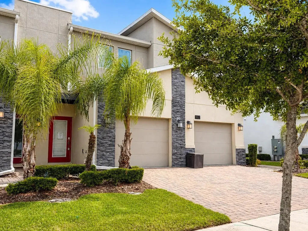505 Ocean Course Avenue Davenport FL 33896