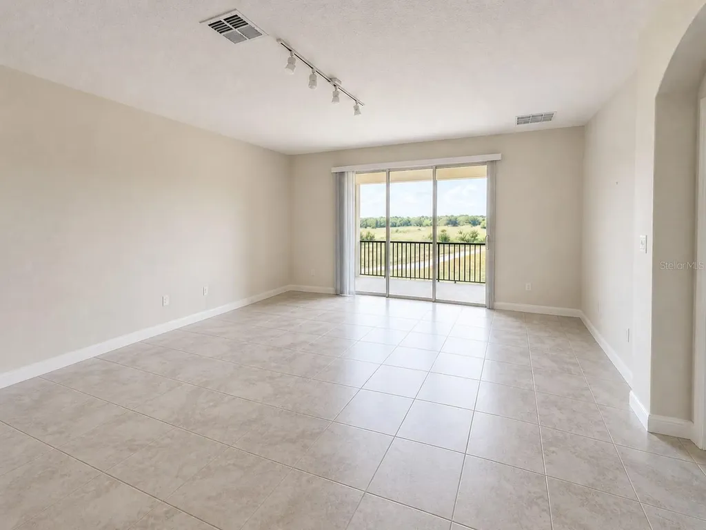 505 Ocean Course Avenue Davenport FL 33896