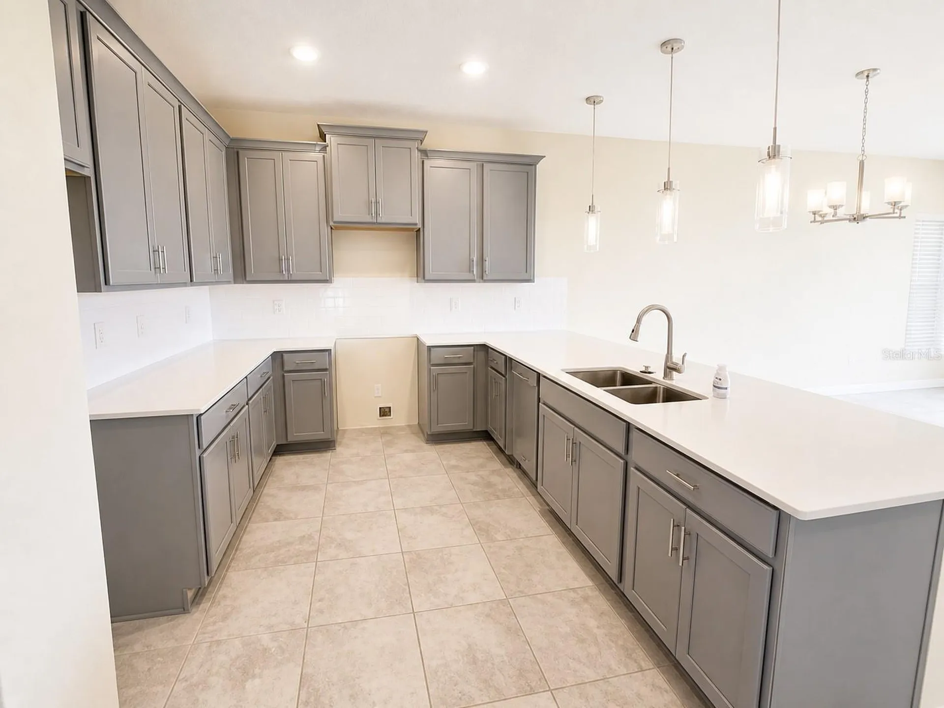 505 Ocean Course Avenue Davenport FL 33896