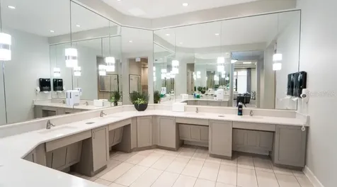 7913 Heritage Grand Place Bradenton FL 34212