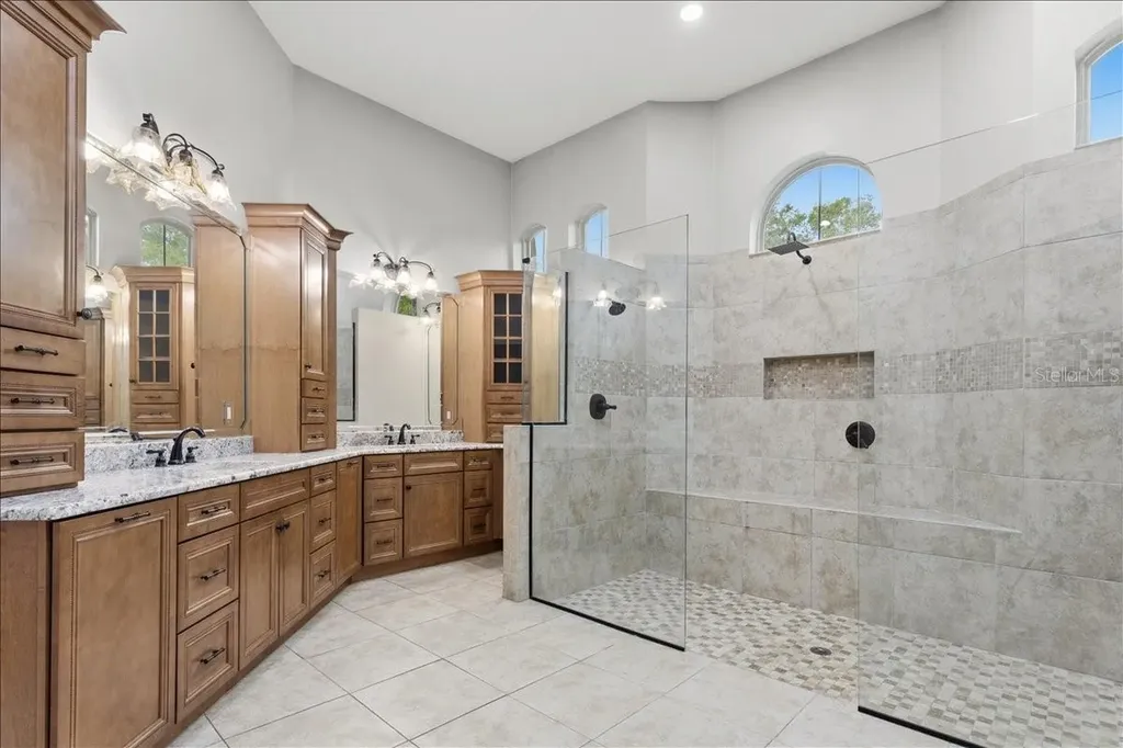 7369 NW 187th Terrace Alachua FL 32615
