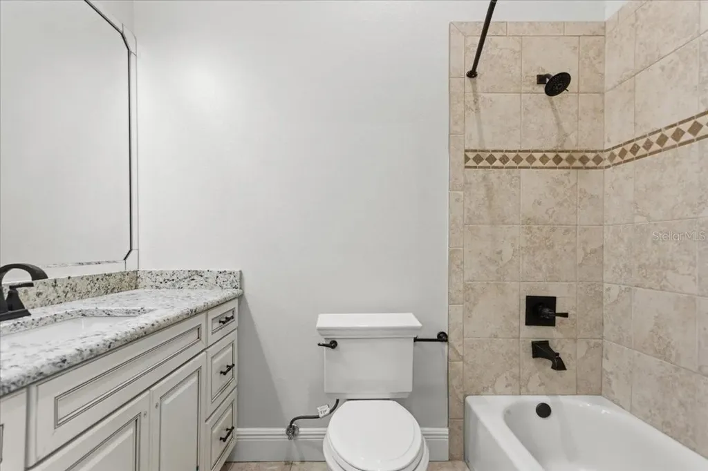 7369 NW 187th Terrace Alachua FL 32615
