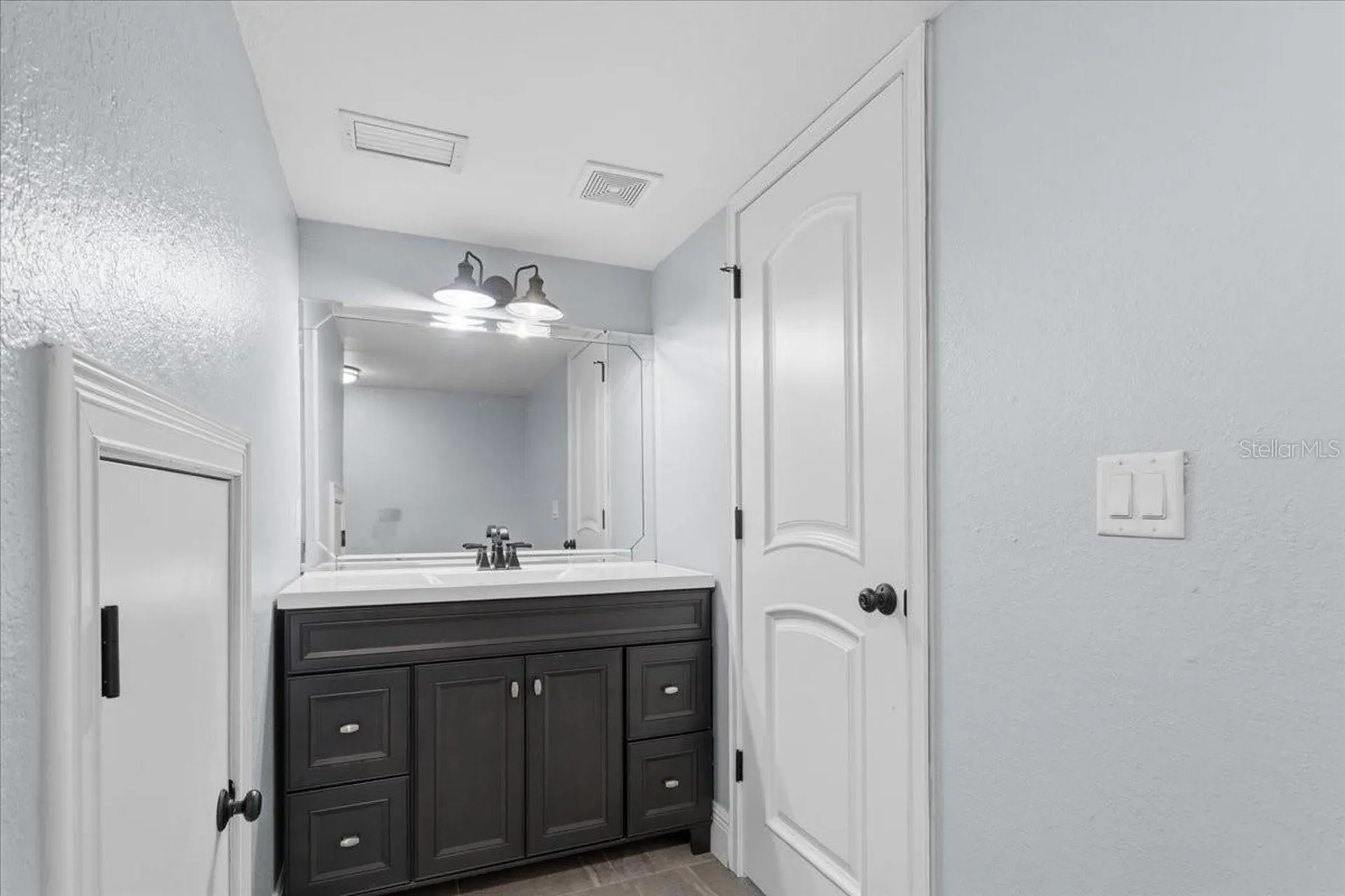 7369 NW 187th Terrace Alachua FL 32615