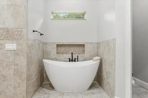 7369 NW 187th Terrace Alachua FL 32615