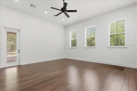 7369 NW 187th Terrace Alachua FL 32615