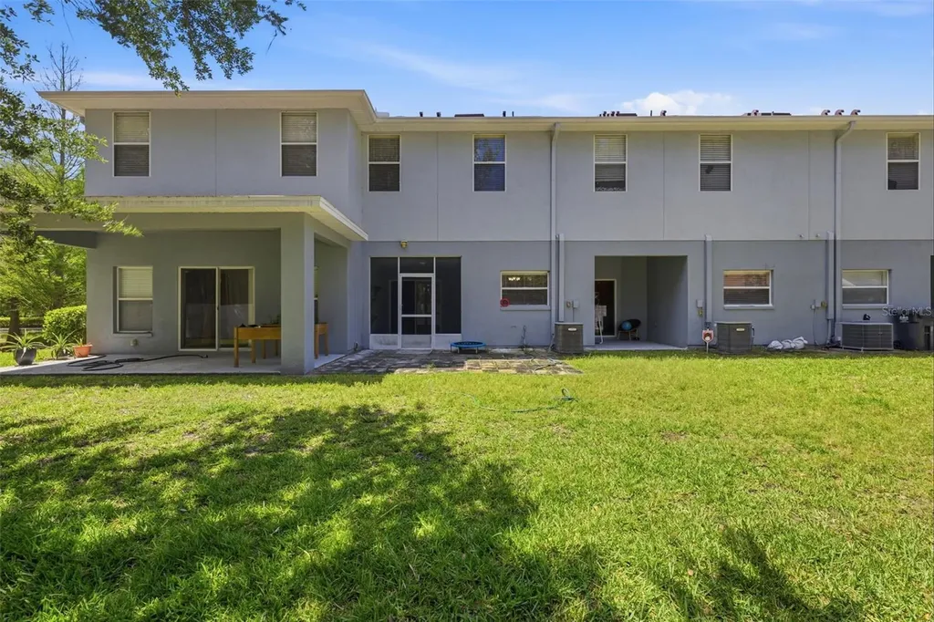 4423 Amberly Oaks Court Tampa FL 33614