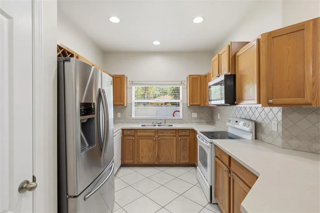 4423 Amberly Oaks Court Tampa FL 33614