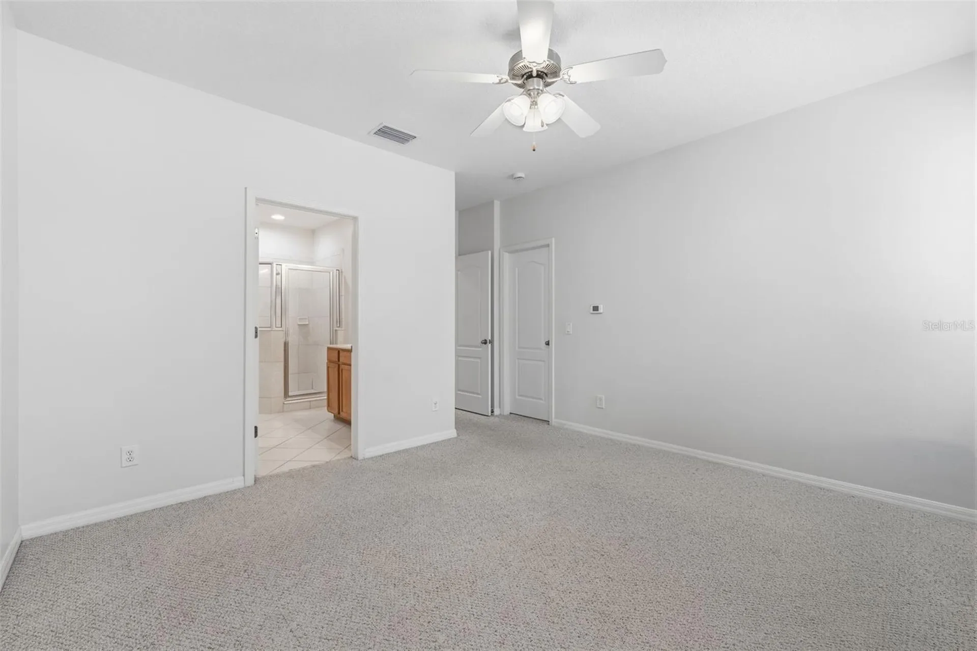 4423 Amberly Oaks Court Tampa FL 33614