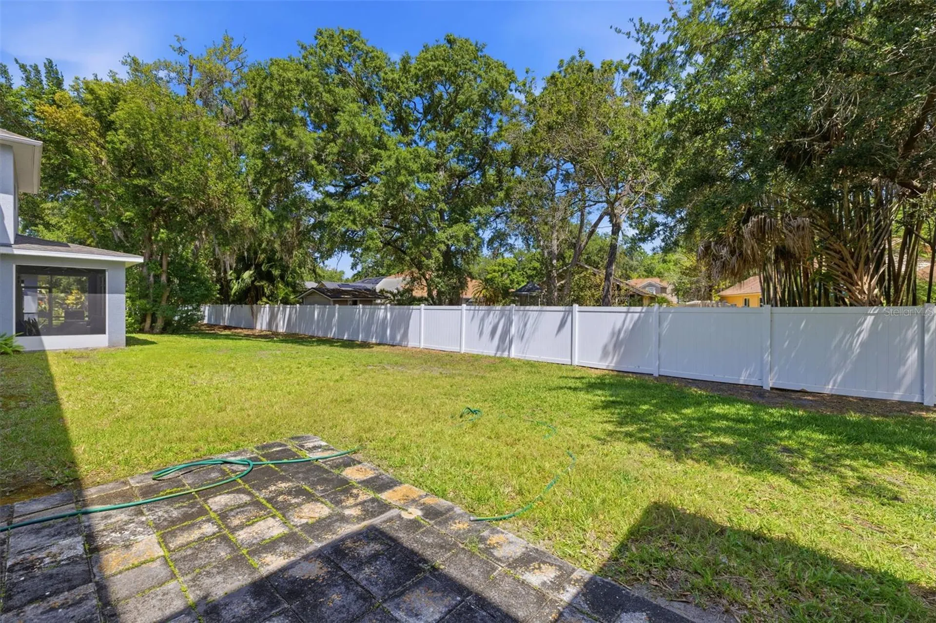 4423 Amberly Oaks Court Tampa FL 33614