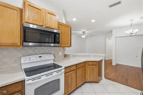4423 Amberly Oaks Court Tampa FL 33614