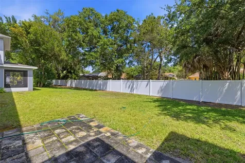 4423 Amberly Oaks Court Tampa FL 33614