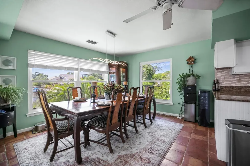 4966 Robin Trail Palm Harbor FL 34683