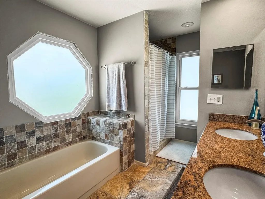 4966 Robin Trail Palm Harbor FL 34683
