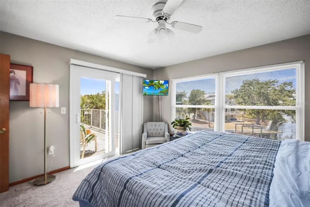 4966 Robin Trail Palm Harbor FL 34683