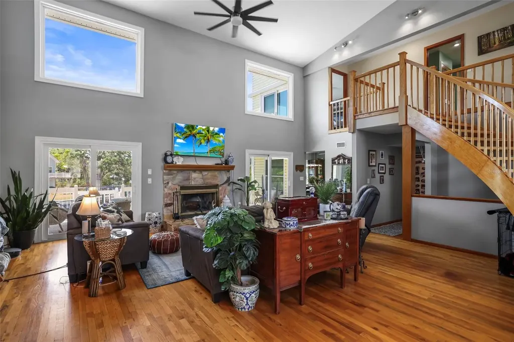 4966 Robin Trail Palm Harbor FL 34683