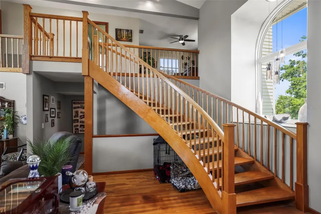 4966 Robin Trail Palm Harbor FL 34683