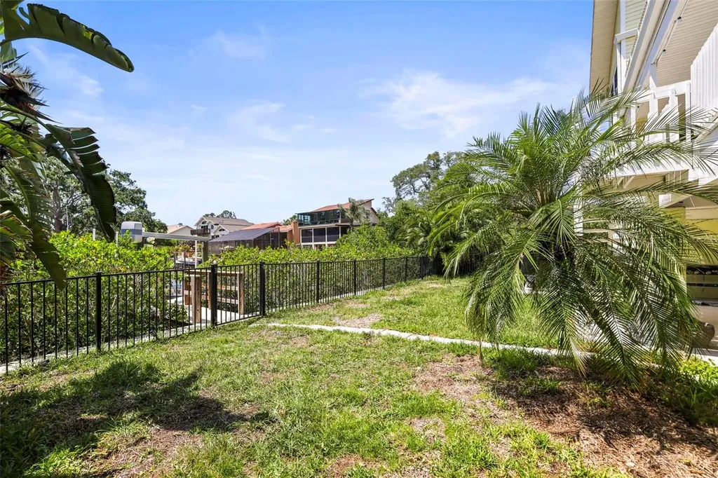 4966 Robin Trail Palm Harbor FL 34683