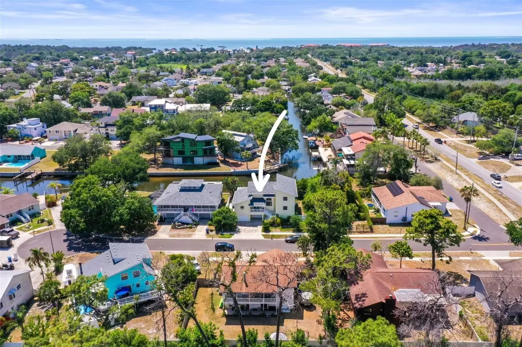 4966 Robin Trail Palm Harbor FL 34683