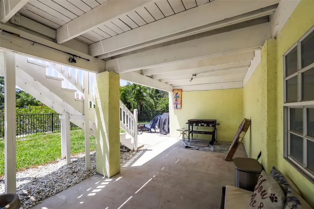 4966 Robin Trail Palm Harbor FL 34683