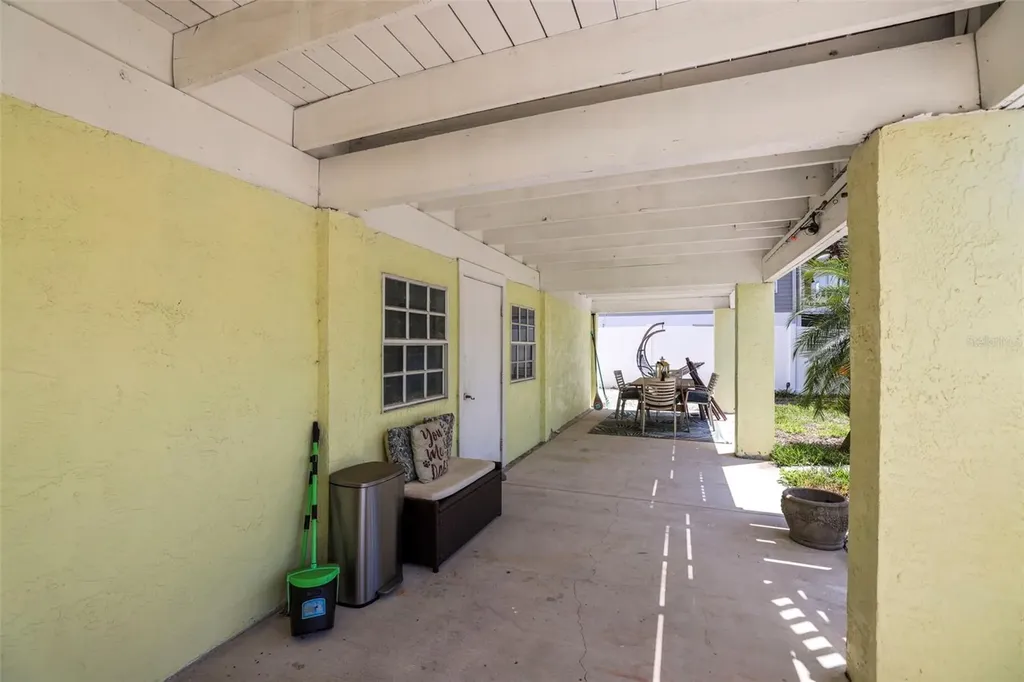 4966 Robin Trail Palm Harbor FL 34683