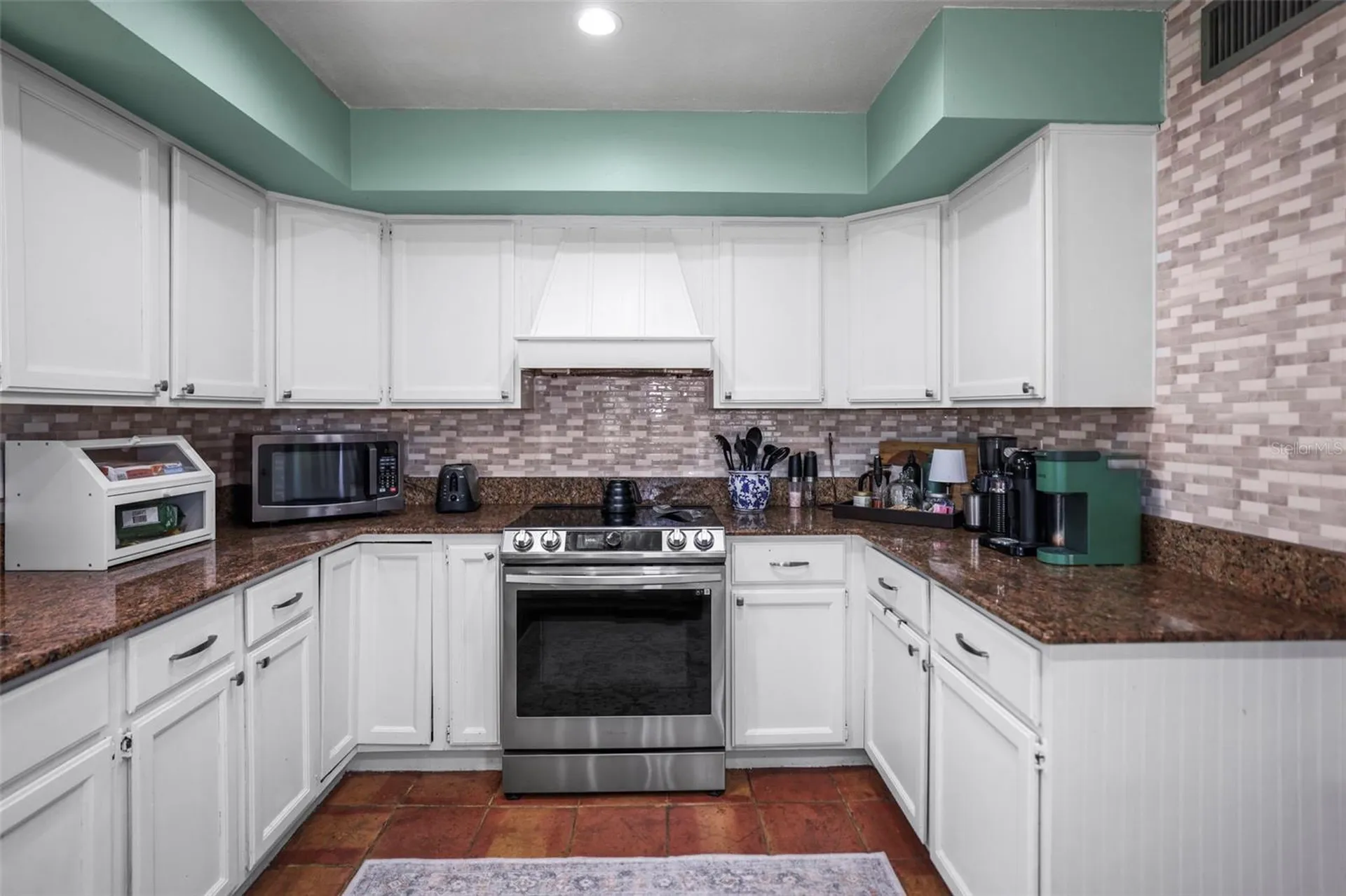 4966 Robin Trail Palm Harbor FL 34683