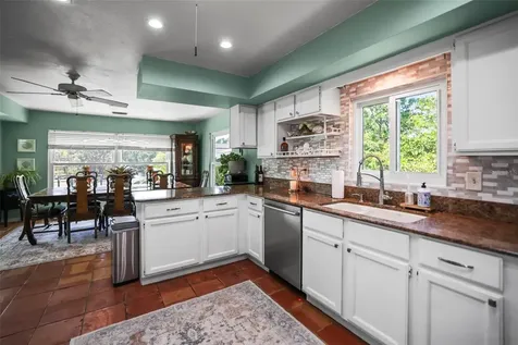 4966 Robin Trail Palm Harbor FL 34683