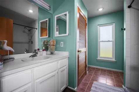 4966 Robin Trail Palm Harbor FL 34683