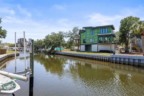 4966 Robin Trail Palm Harbor FL 34683