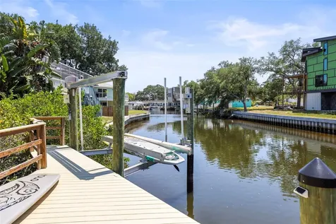 4966 Robin Trail Palm Harbor FL 34683