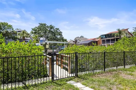 4966 Robin Trail Palm Harbor FL 34683