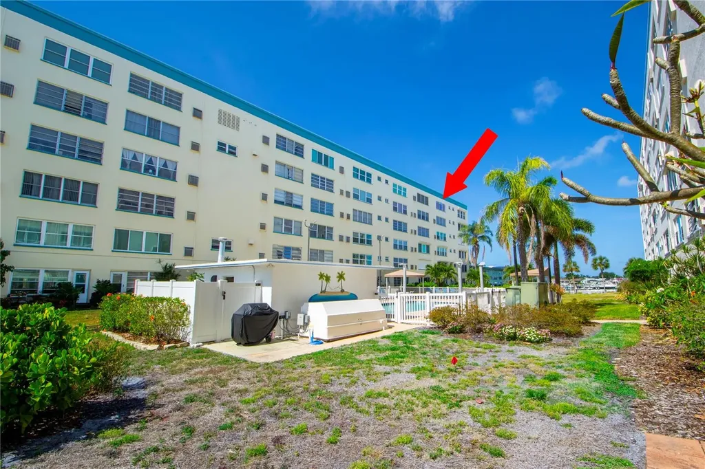 2960 59th Street S Gulfport FL 33707