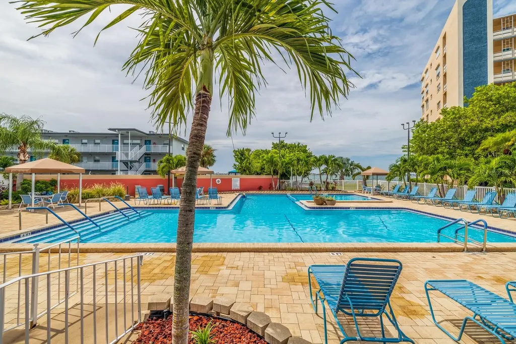 2960 59th Street S Gulfport FL 33707