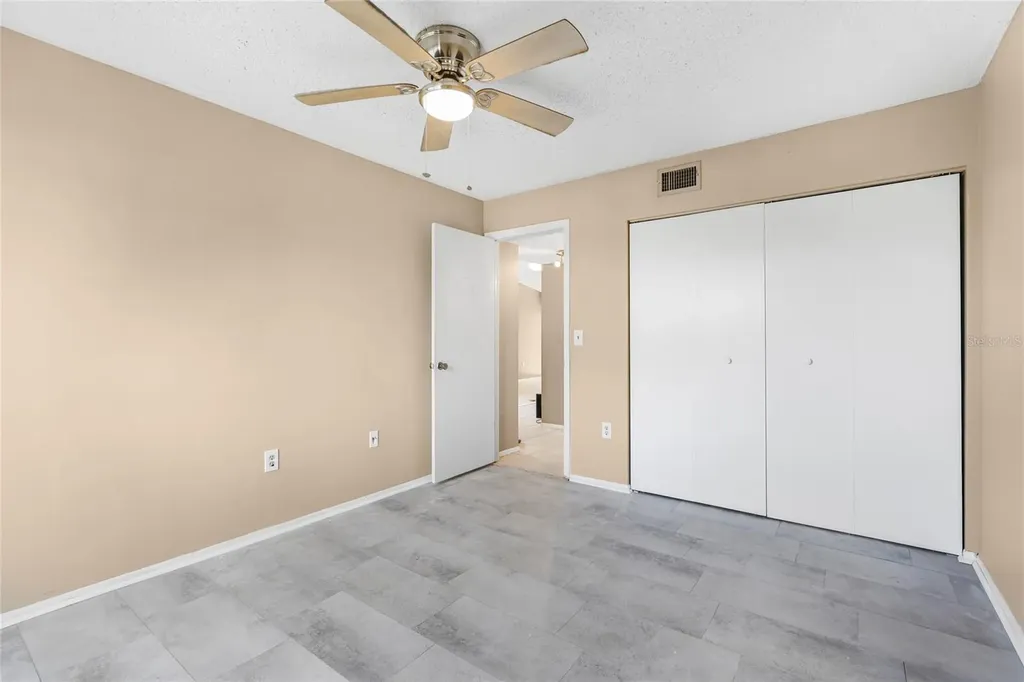 5683 Summerside Lane Sarasota FL 34231