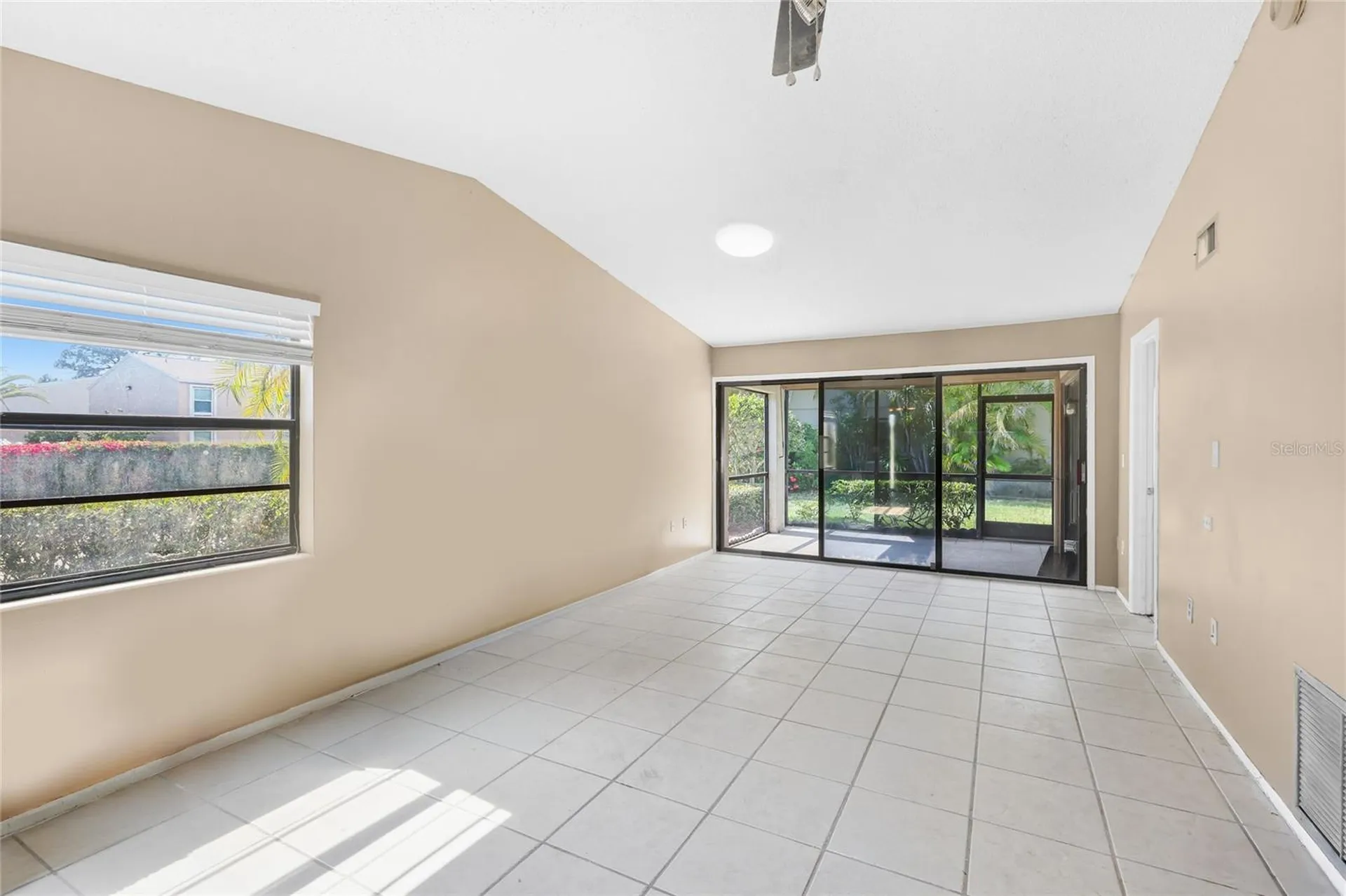 5683 Summerside Lane Sarasota FL 34231