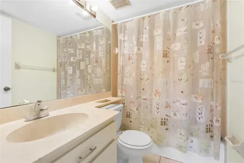 5683 Summerside Lane Sarasota FL 34231